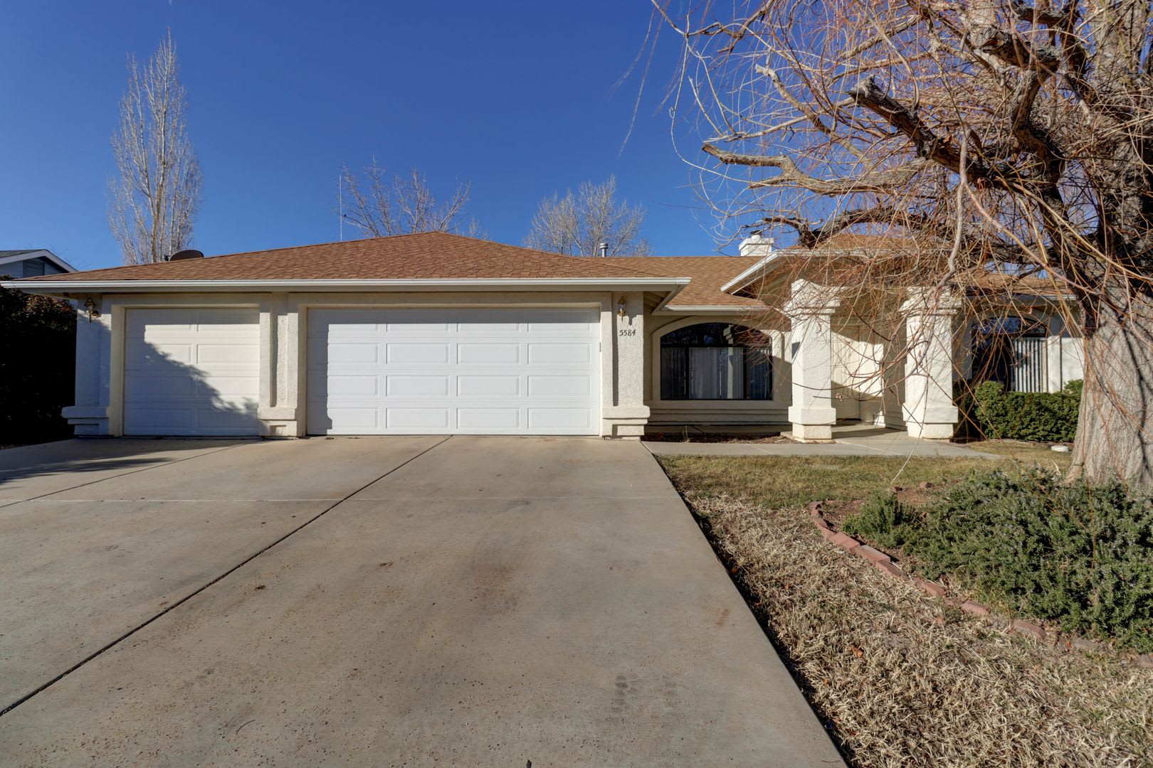 3 bedroom 2 bath home in Prescott Valley! – photo 3