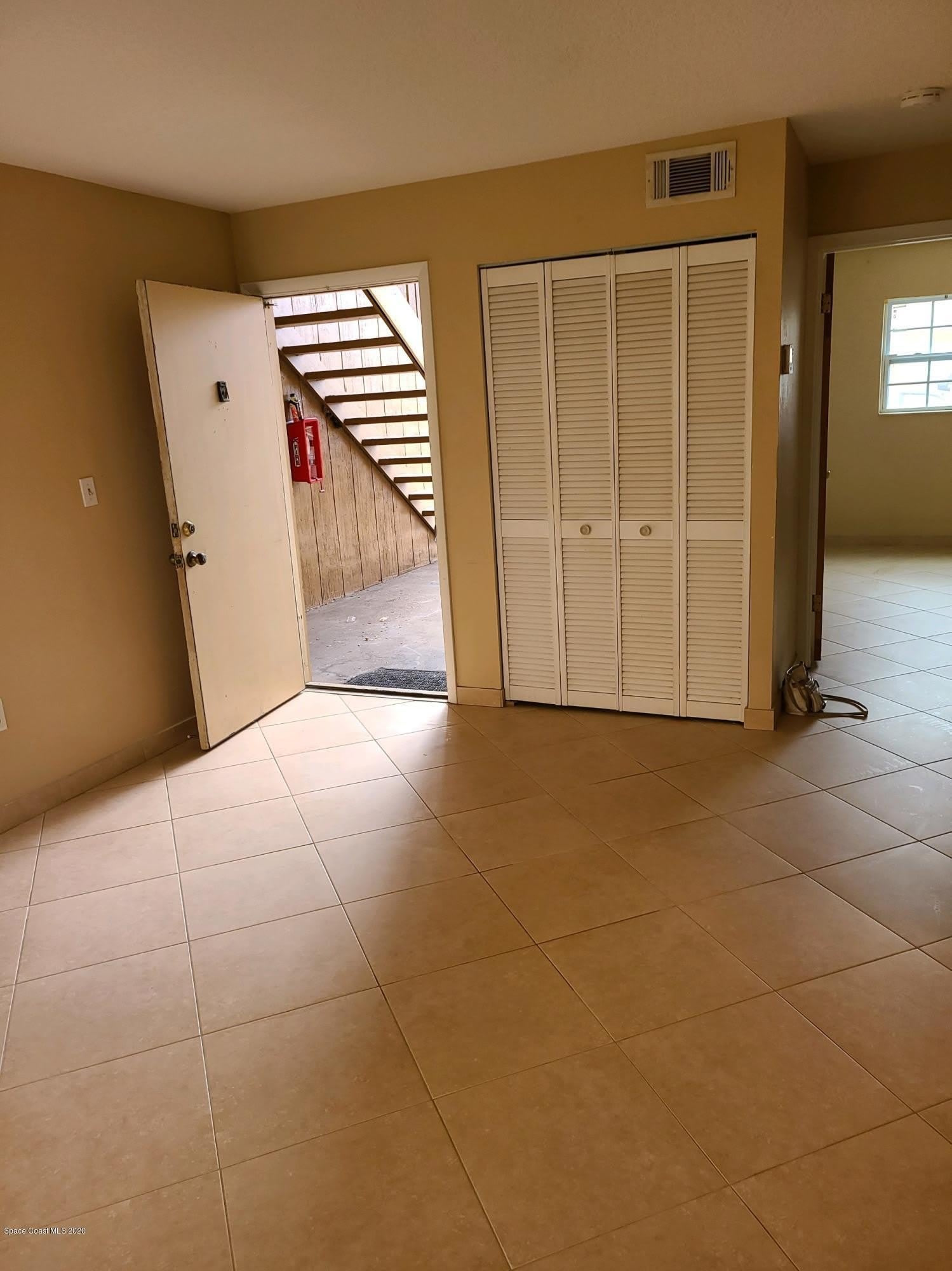 131 Bristol Court – photo 3
