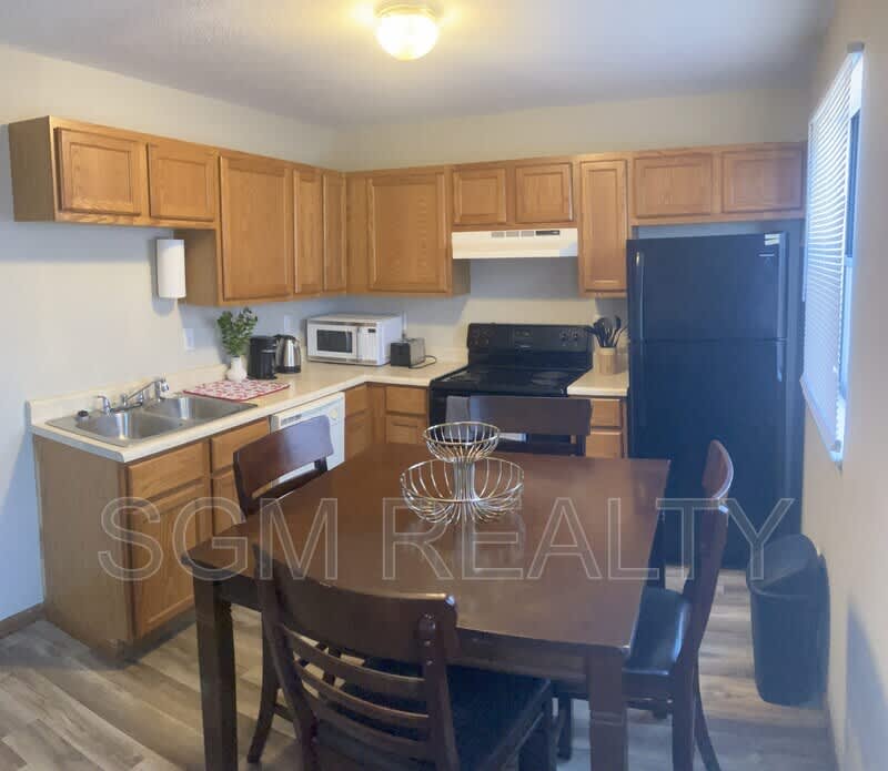 1009 Belle Valley Drive – photo 1