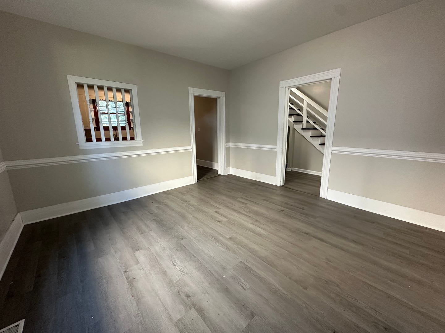 Timeless Character & Modern Updates in the Heart of Edenton – photo 3
