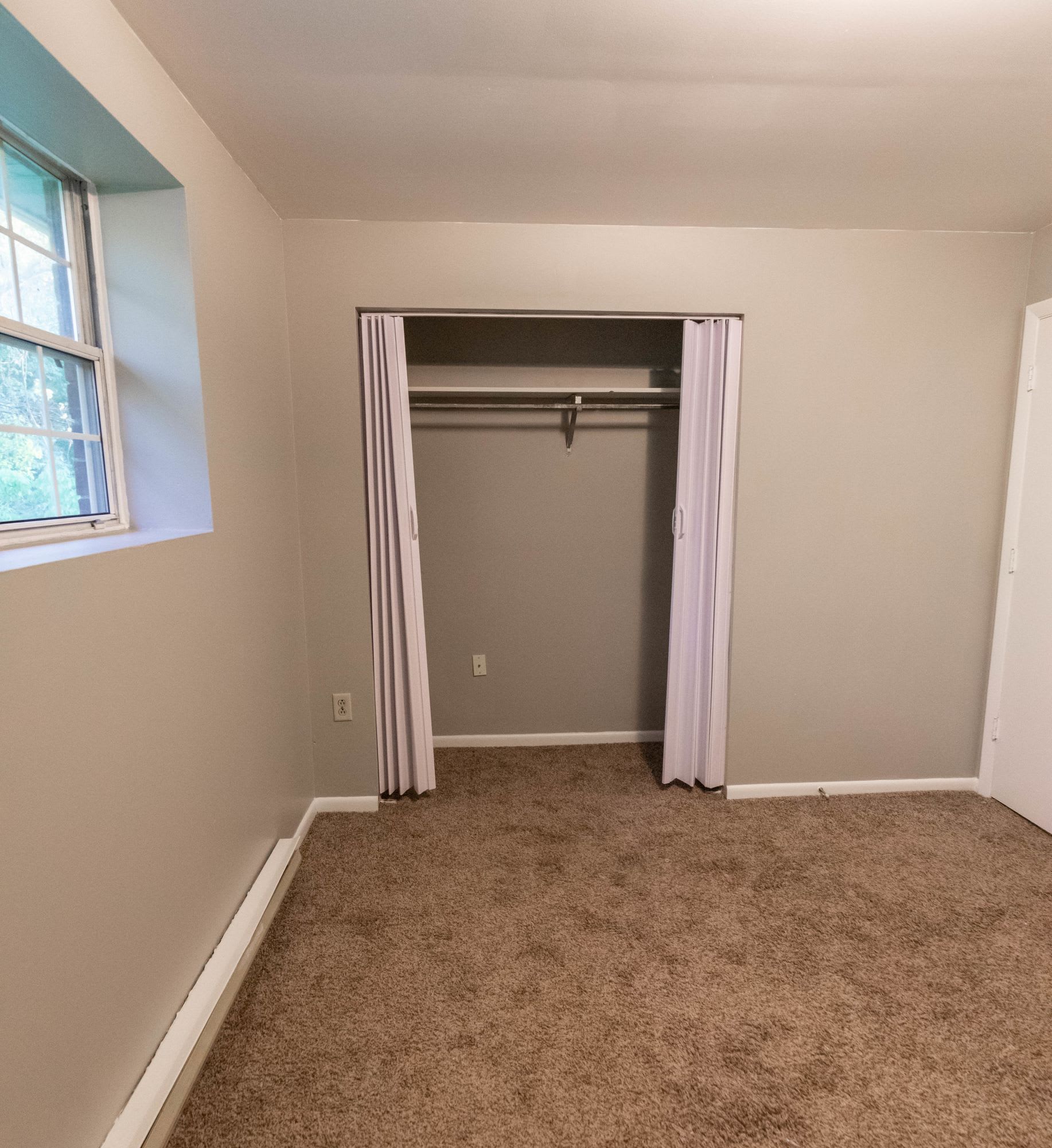 Meadow View Apartments – photo 2