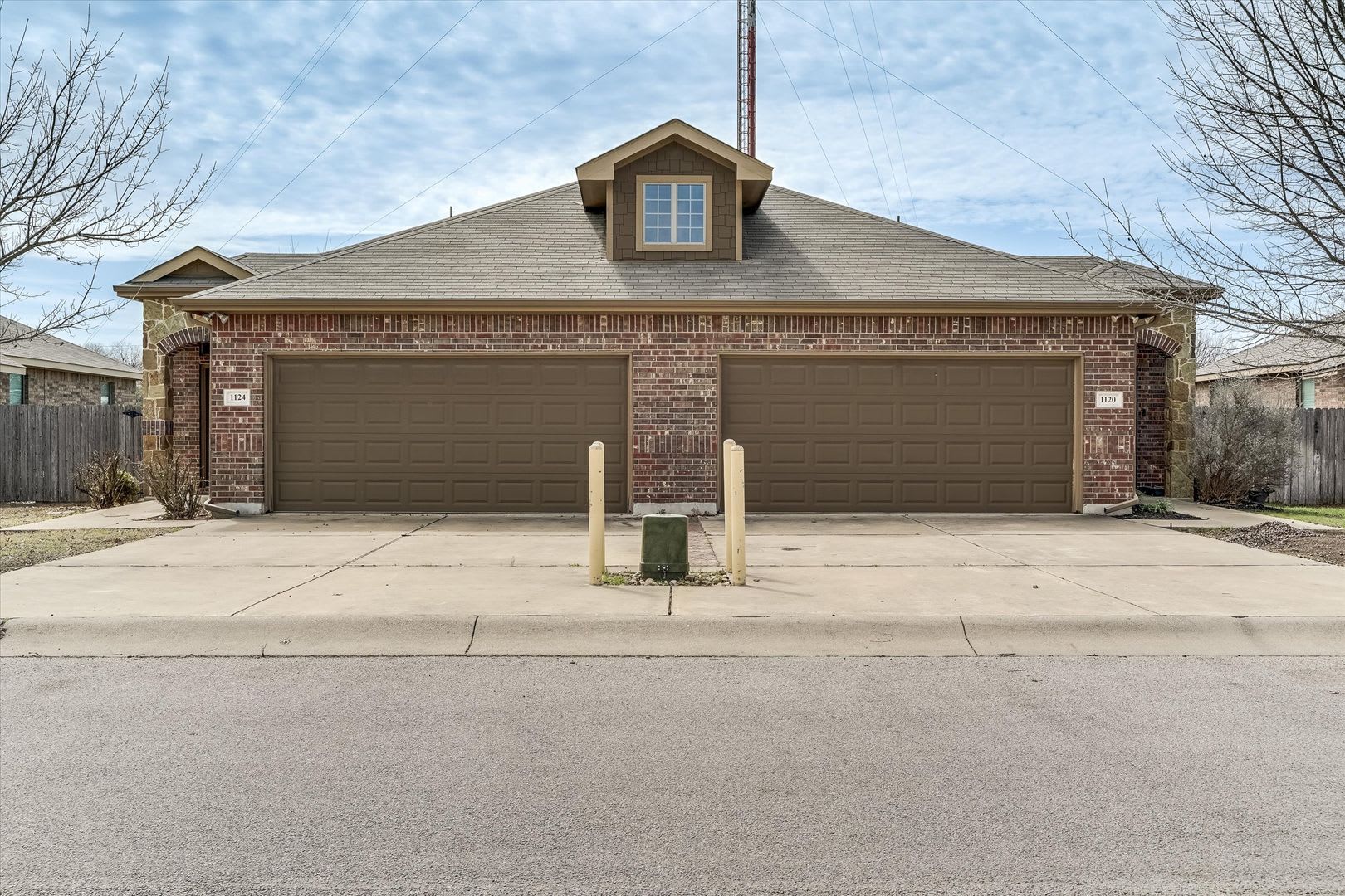Available Now Beautiful 3 Bedroom Townhome Located In Georgetown Tx – photo 2