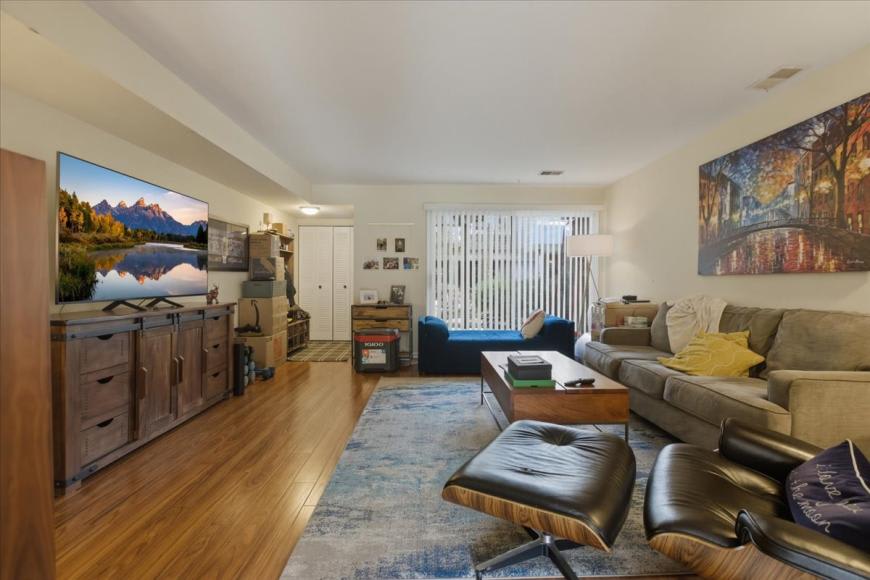 1631 Belle Plaine – photo 2