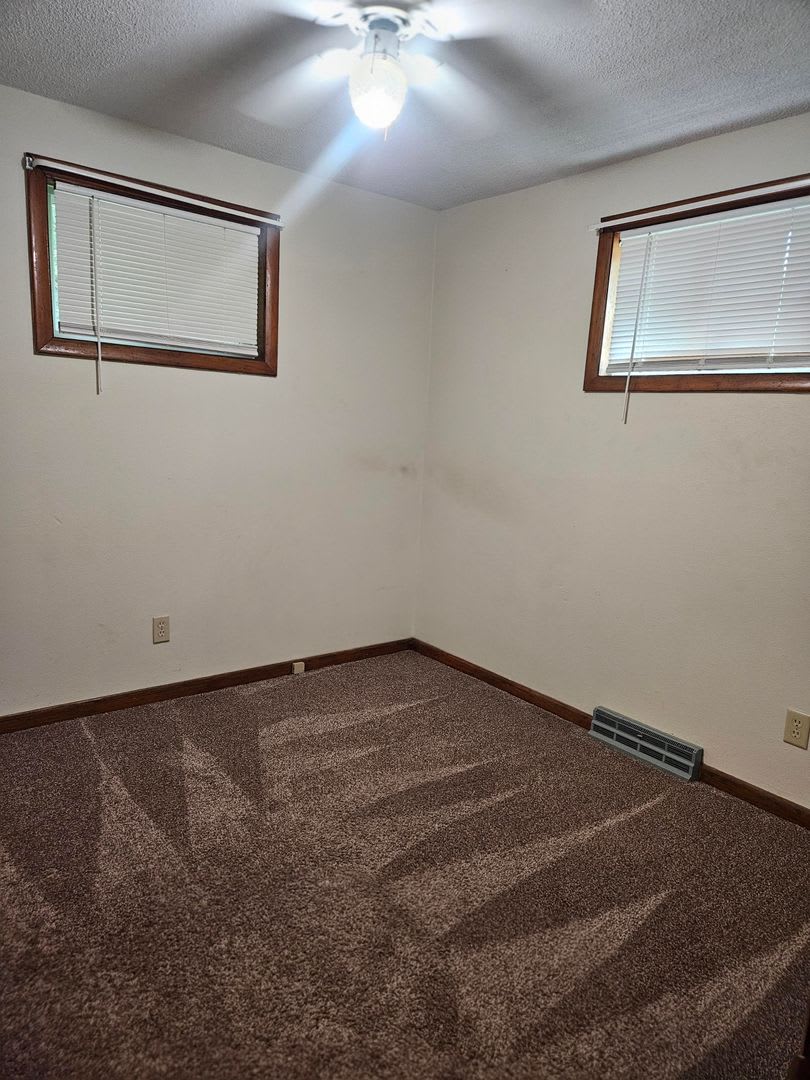 Single Family Rental Home 3Br 1Ba New Haven Mo 63068 – photo 5