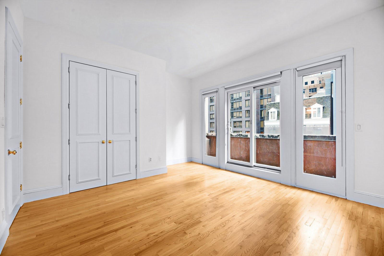 143 E 57th St – photo 4