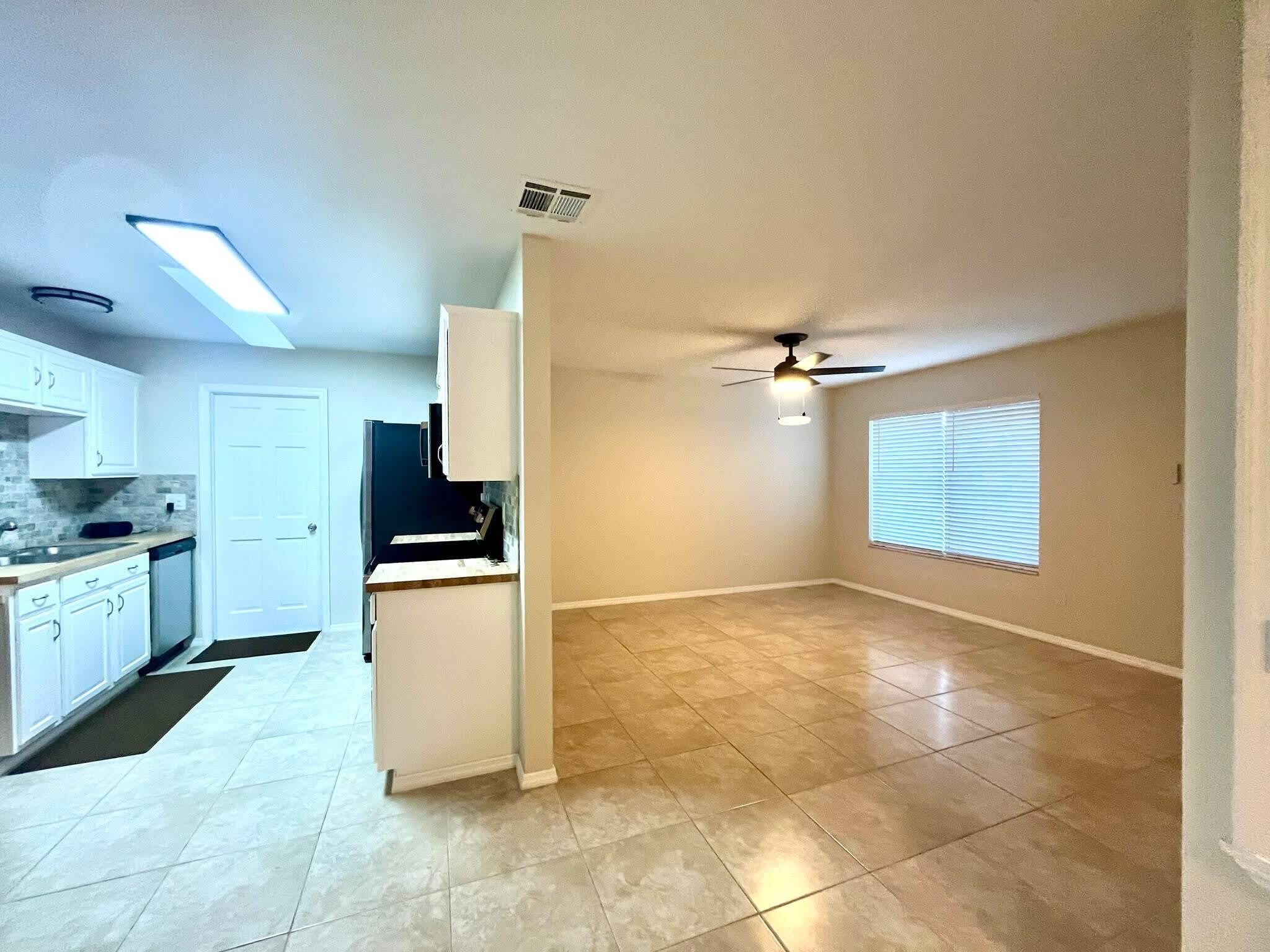 2030 Se Watercrest Street – photo 5