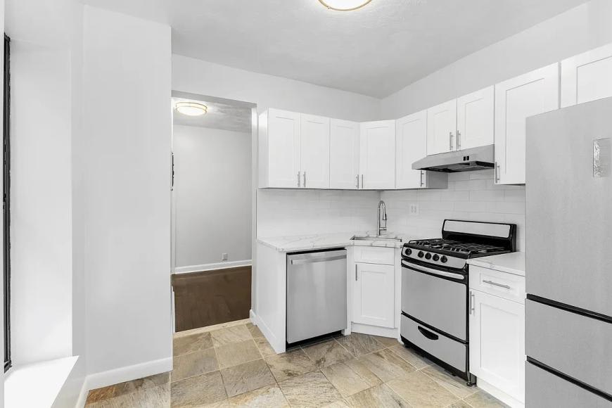 115 Perry Street – photo 4