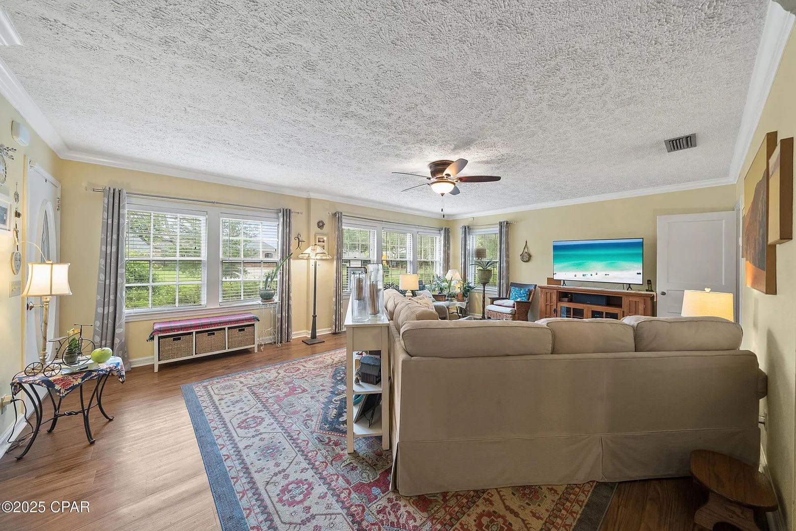 3 bed 2 bath Cove house – photo 3