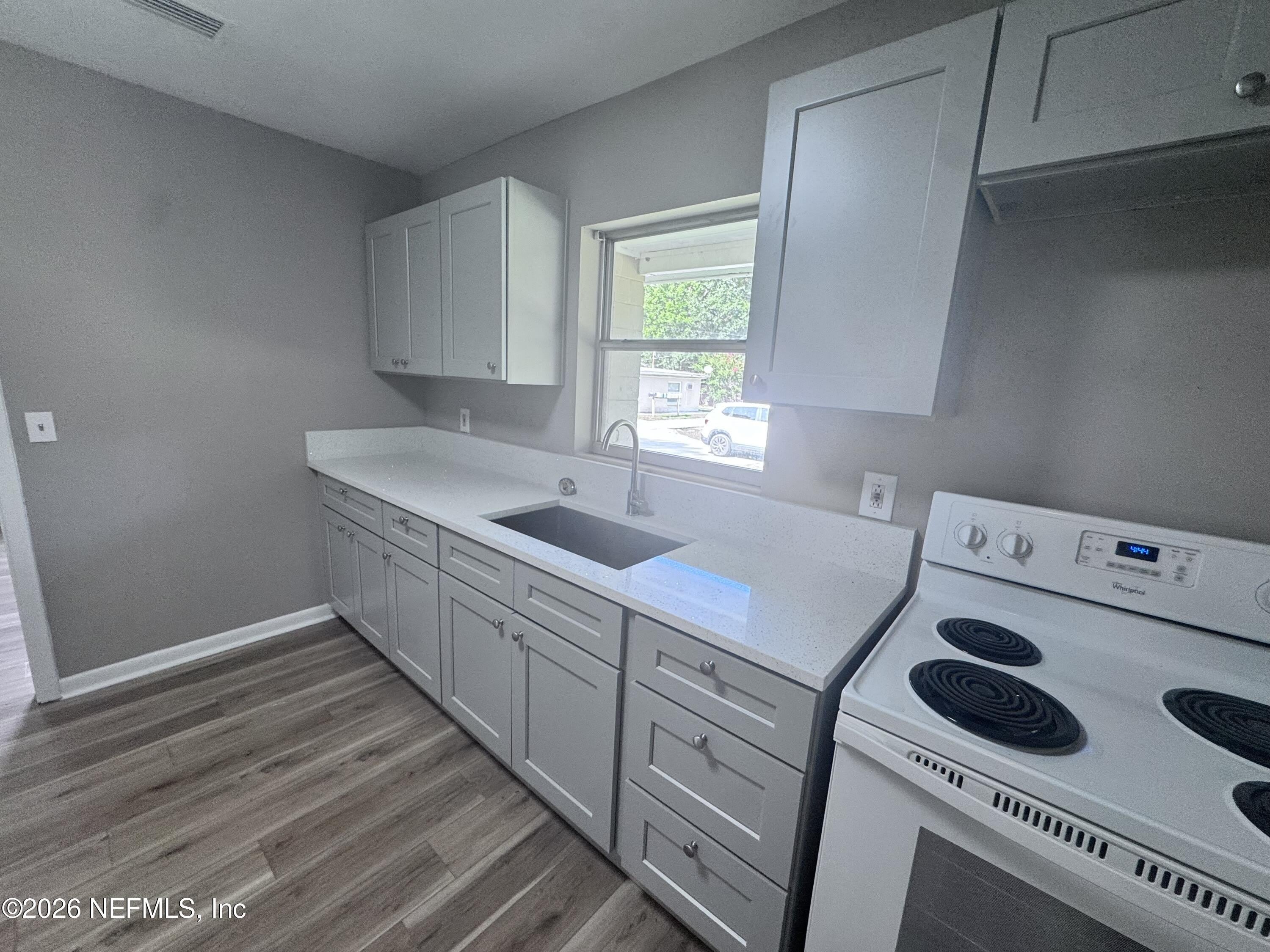 6144 CATOMA Street – photo 5