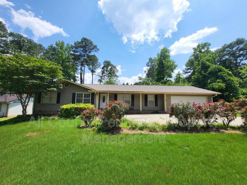 4548 Shallowford Road – photo 1