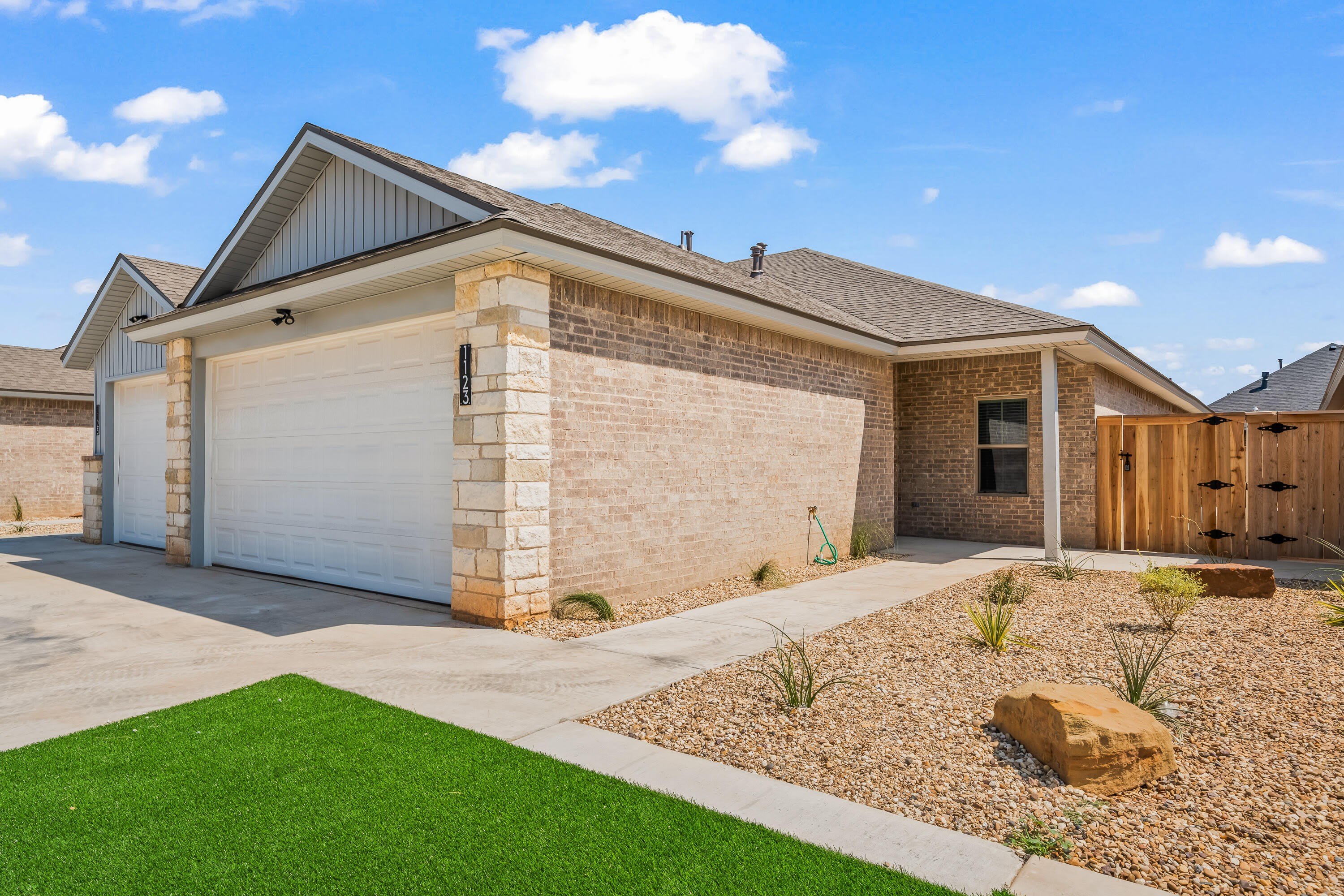 1123 N 7th Street – photo 2