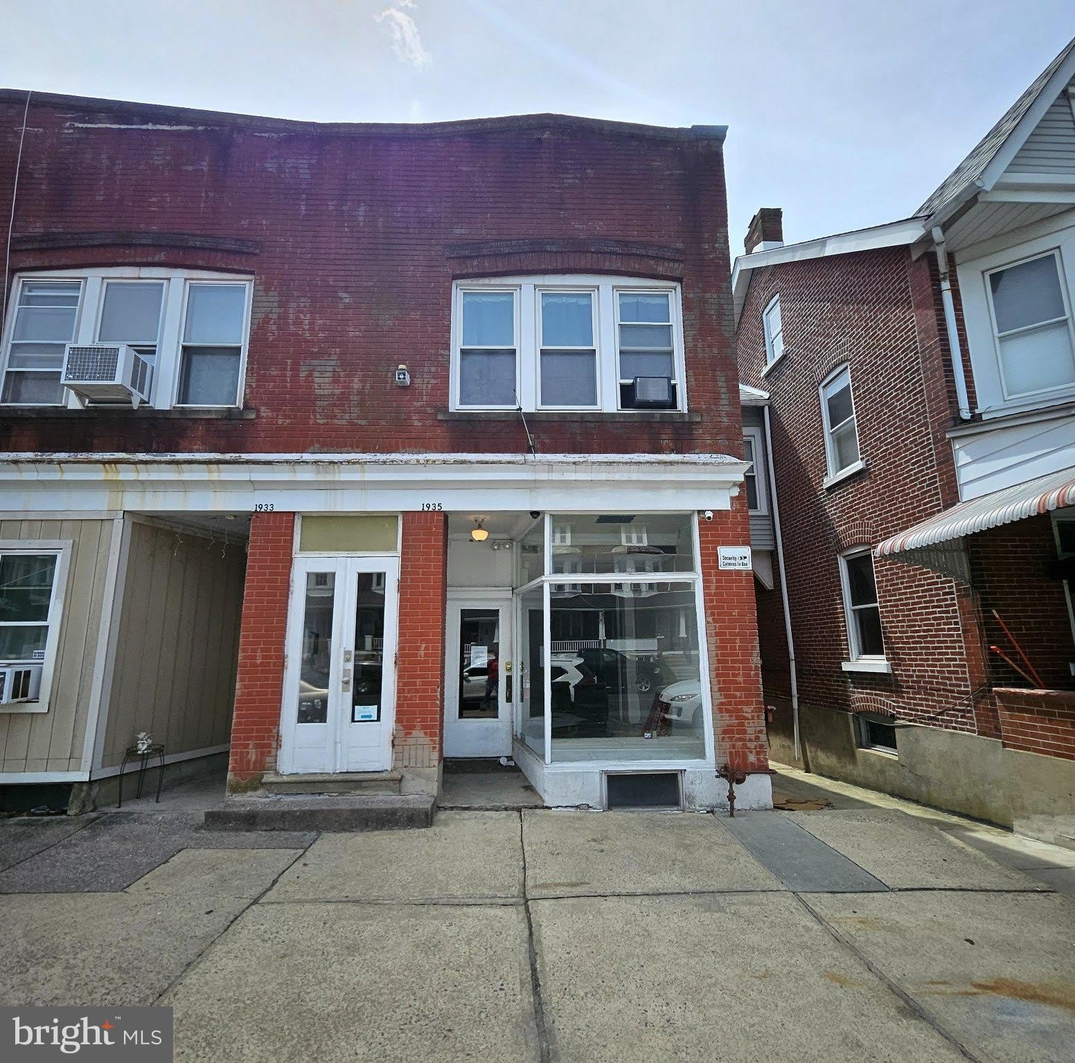 1935 W BROAD Street – photo 3