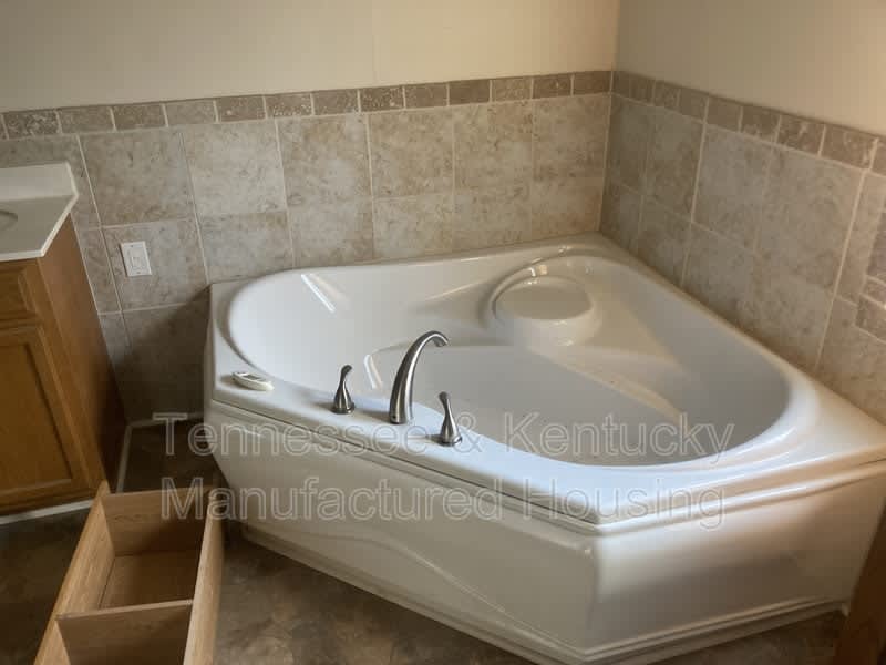 201 Cumberland Avenue – photo 5