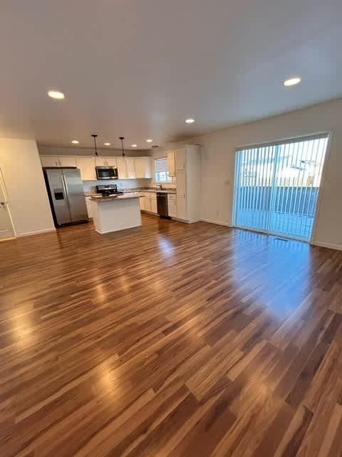 1625 10th Ave E #210 – photo 4