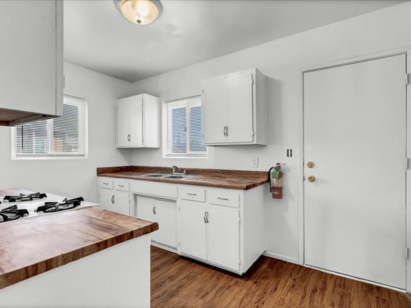 Bright, Charming, and Updated? That's right! – photo 3