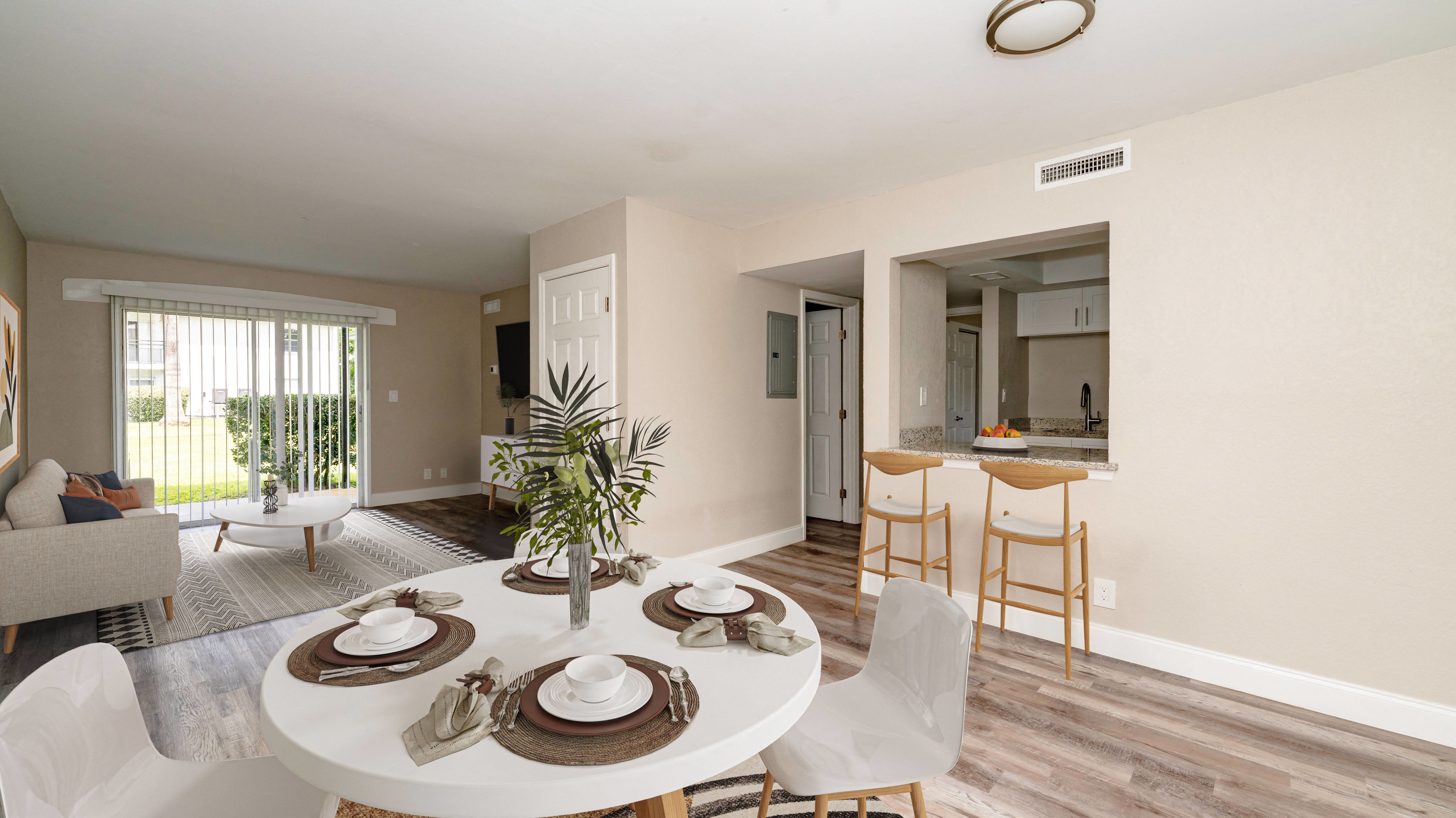 Palm Cove Apartments – photo 1