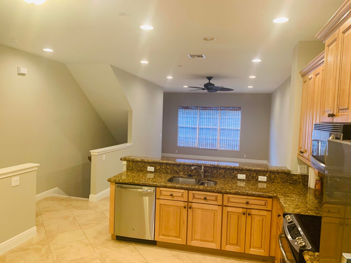4805 Sawgrass Breeze Drive – photo 2