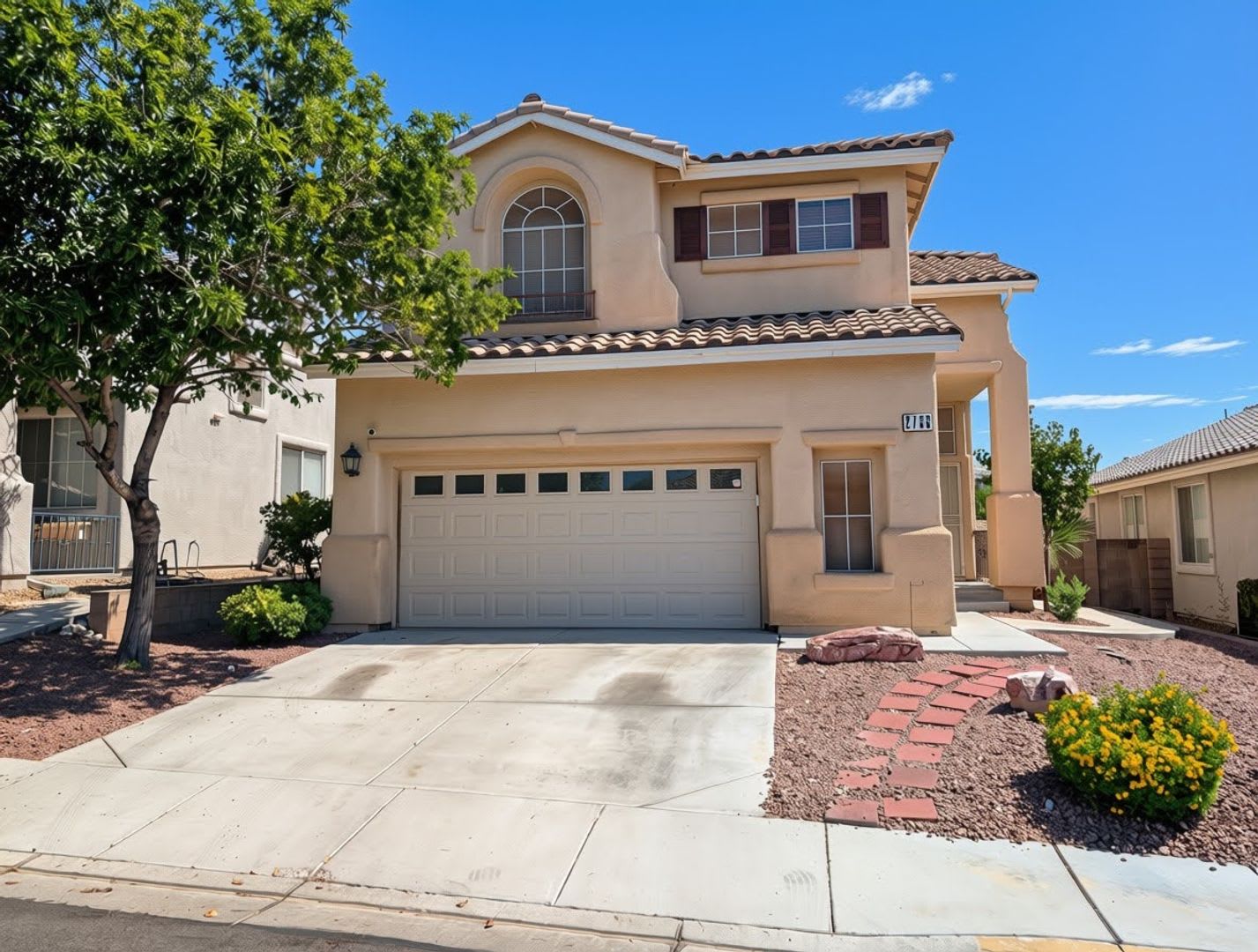 Large 5 Bed Summerlin Home – photo 1