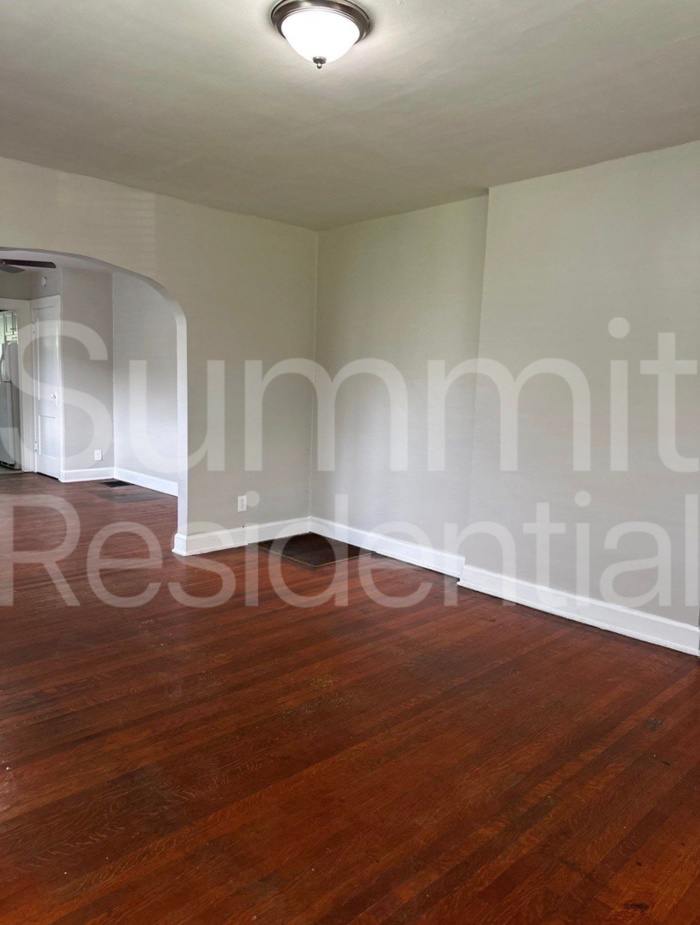 2614 Guilford Avenue – photo 4