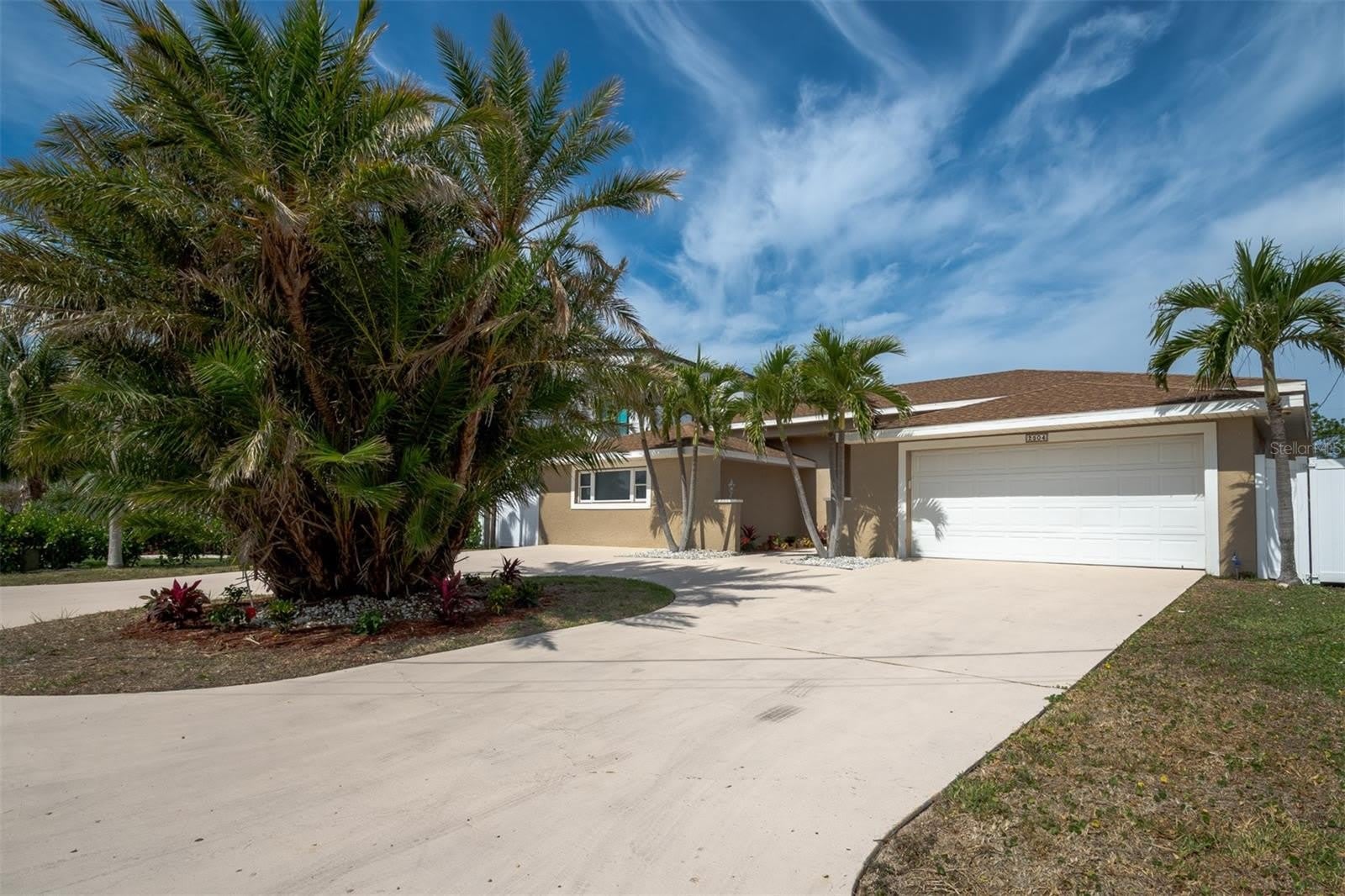 2504 Hibiscus Drive W – photo 4