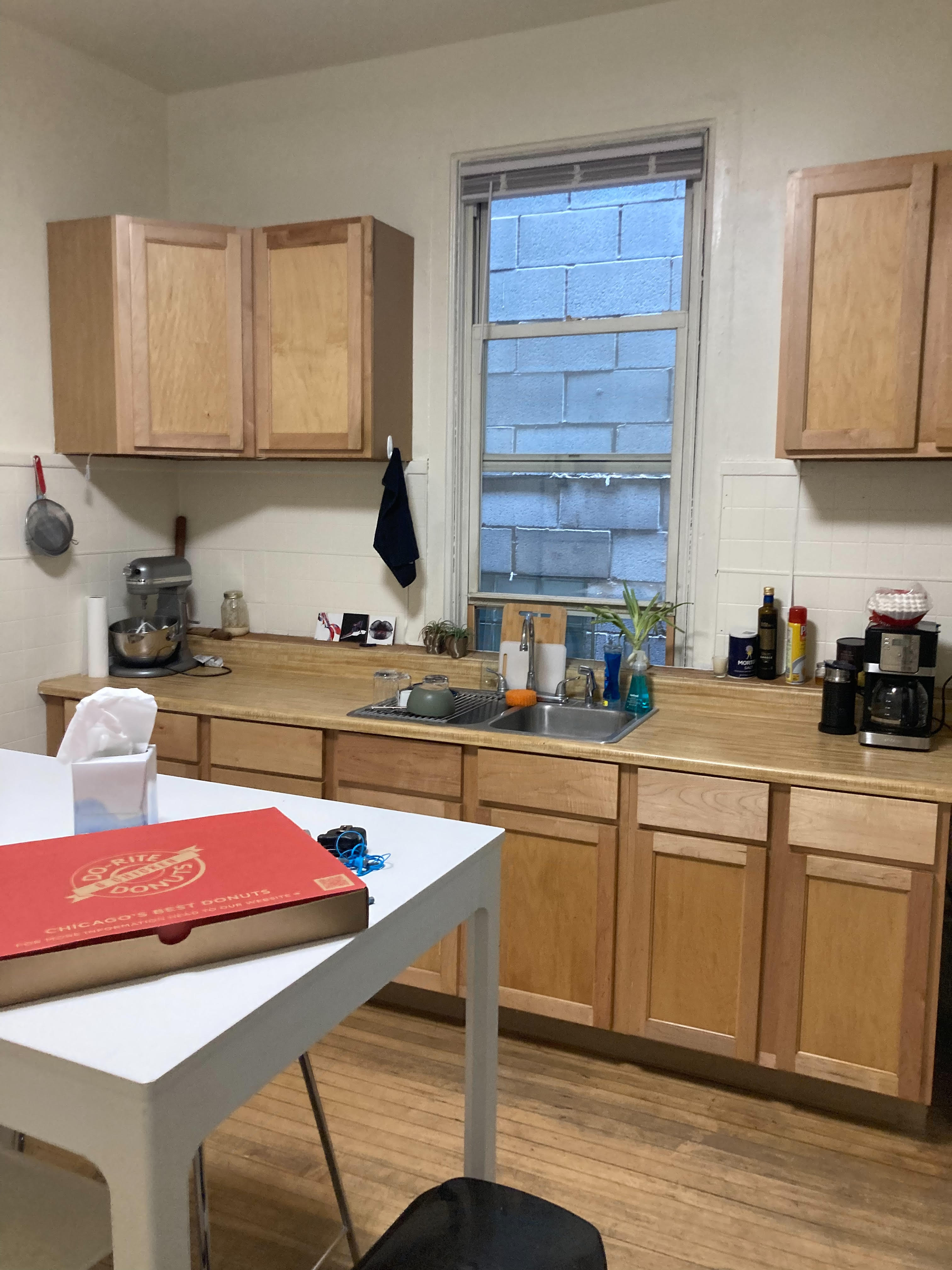 1136 N Milwaukee Ave – photo 3