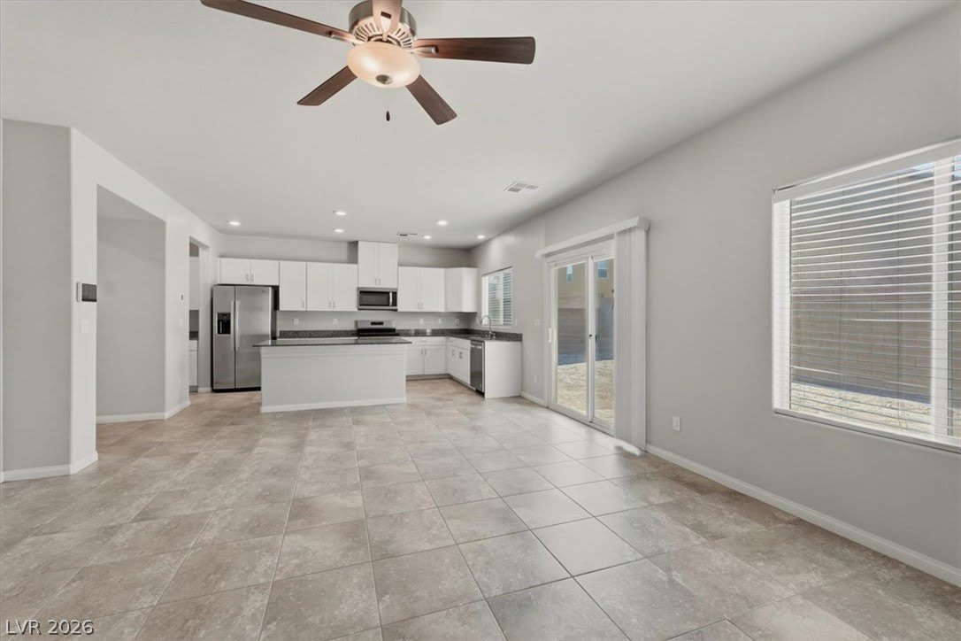 1058 Willow Berry Avenue – photo 5