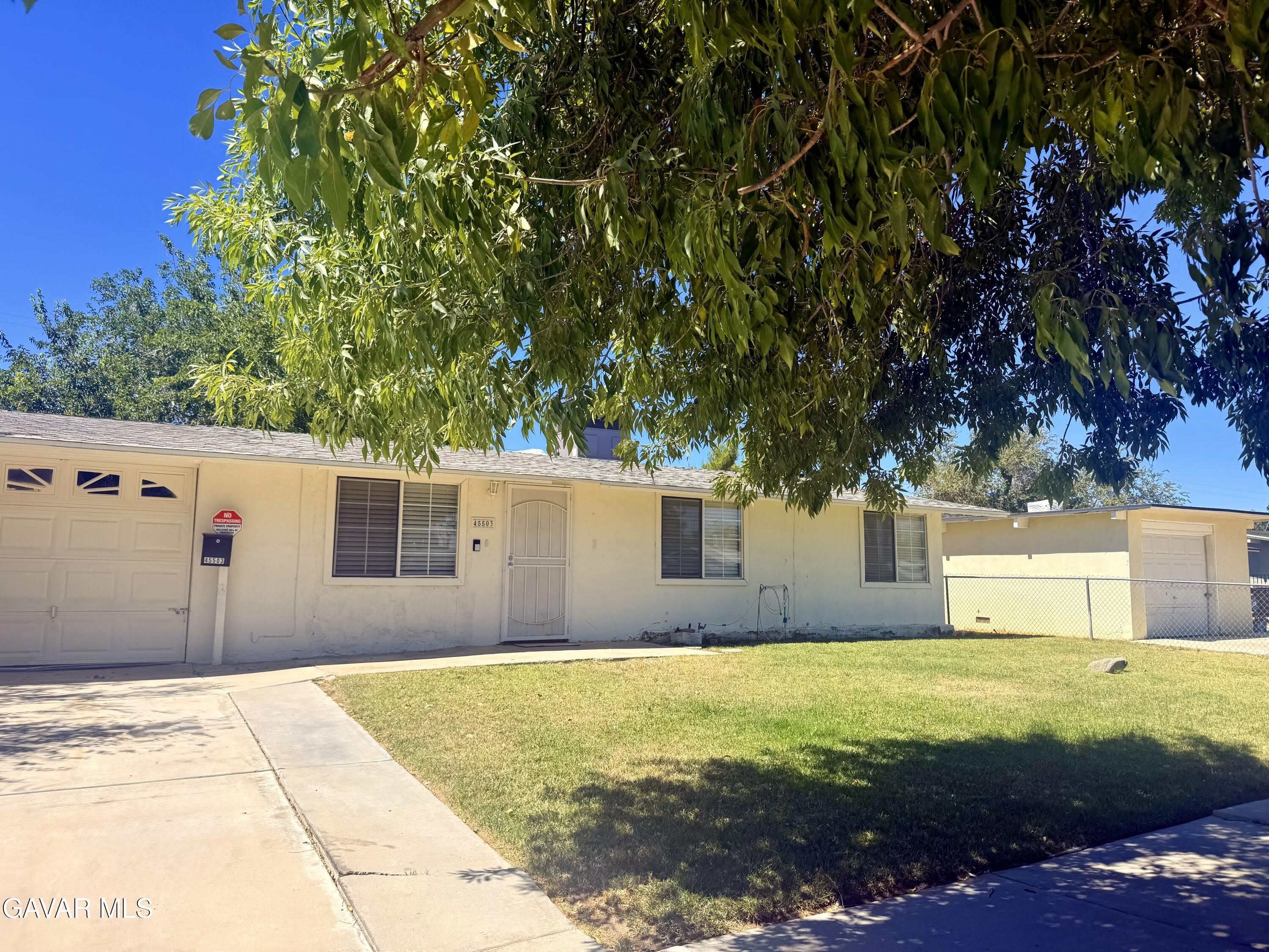 45503 Genoa Avenue – photo 2