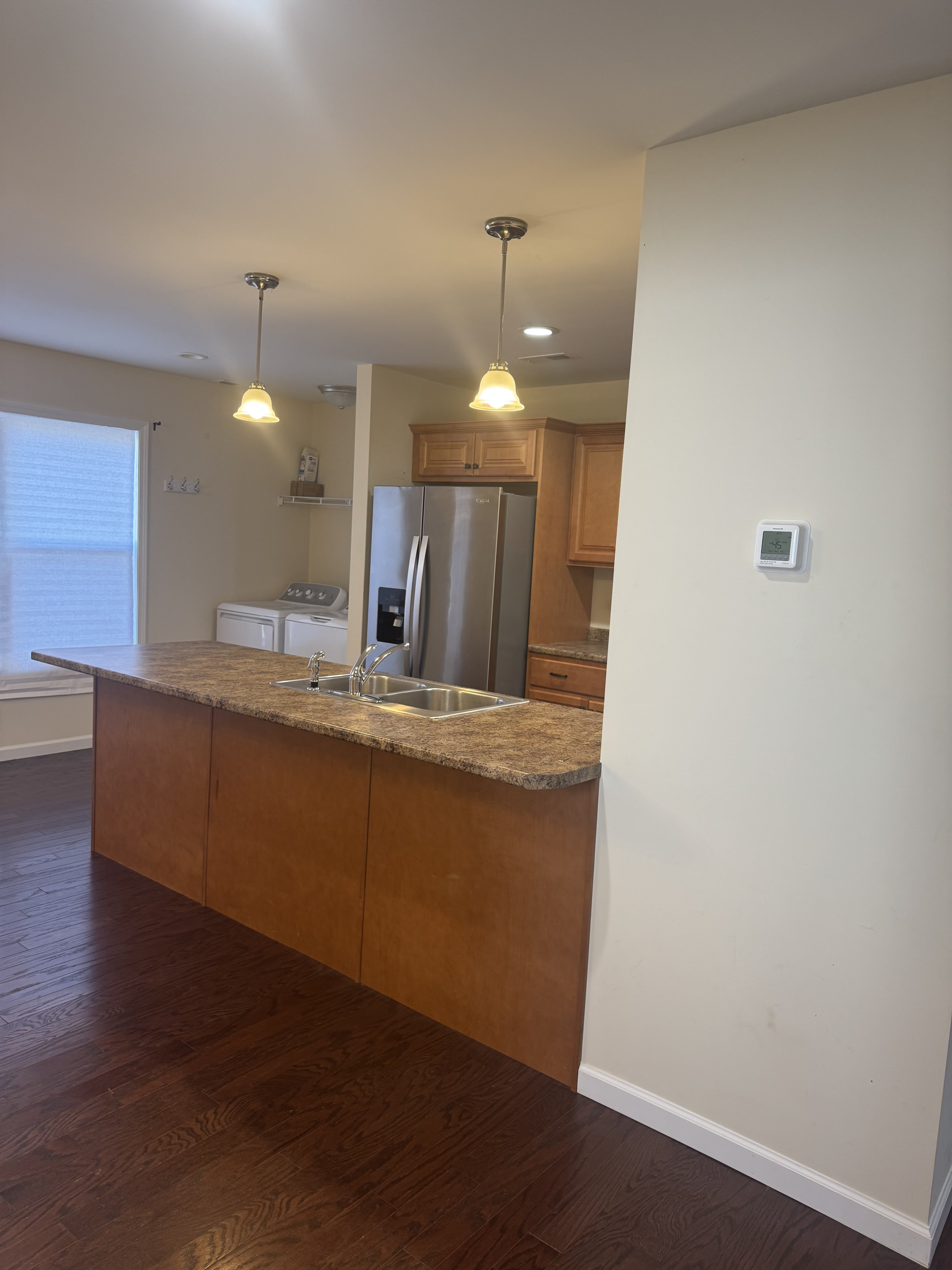 275 Rock Hill Rd – photo 5