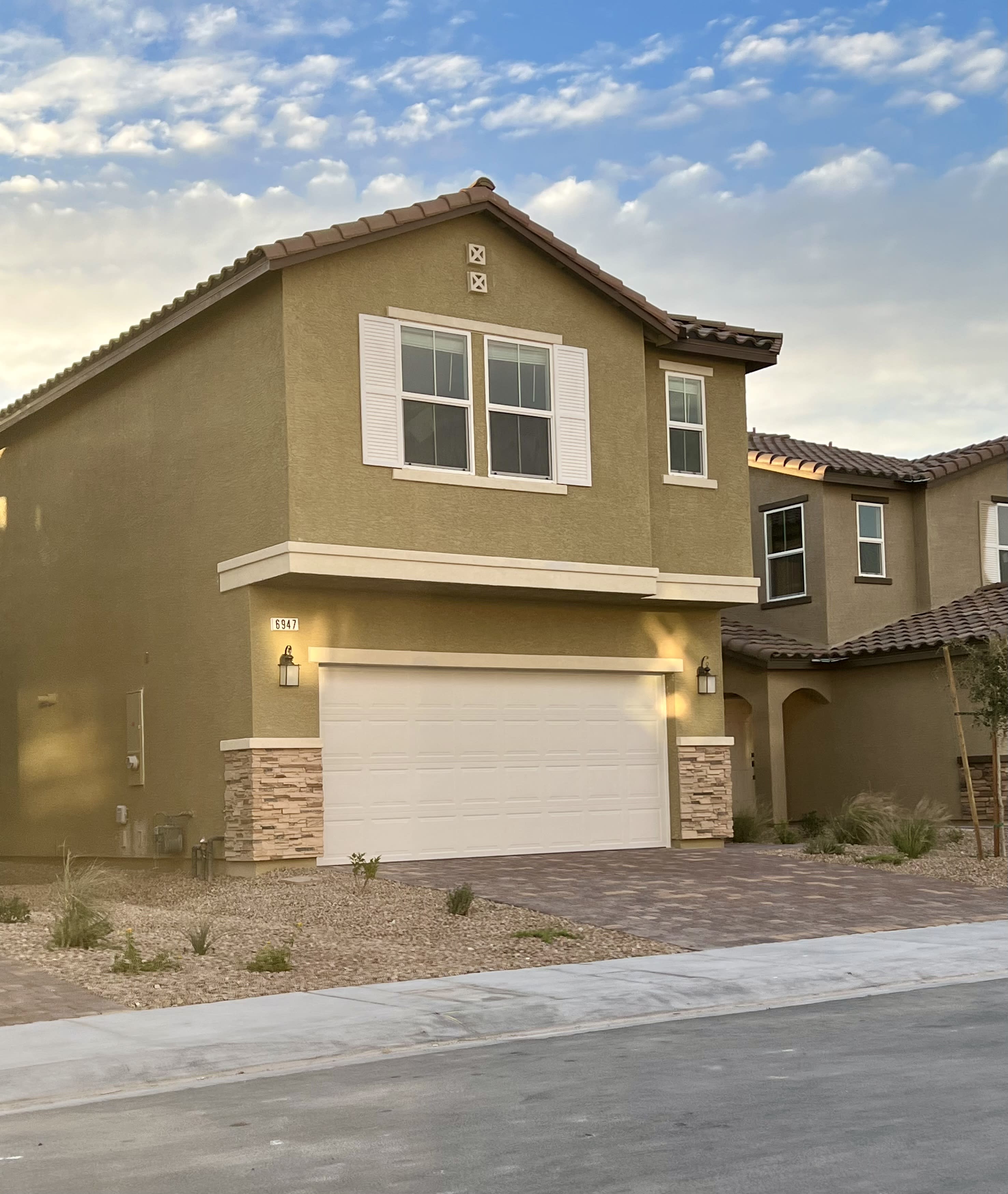 6947 Wildhorse Creek Street – photo 1