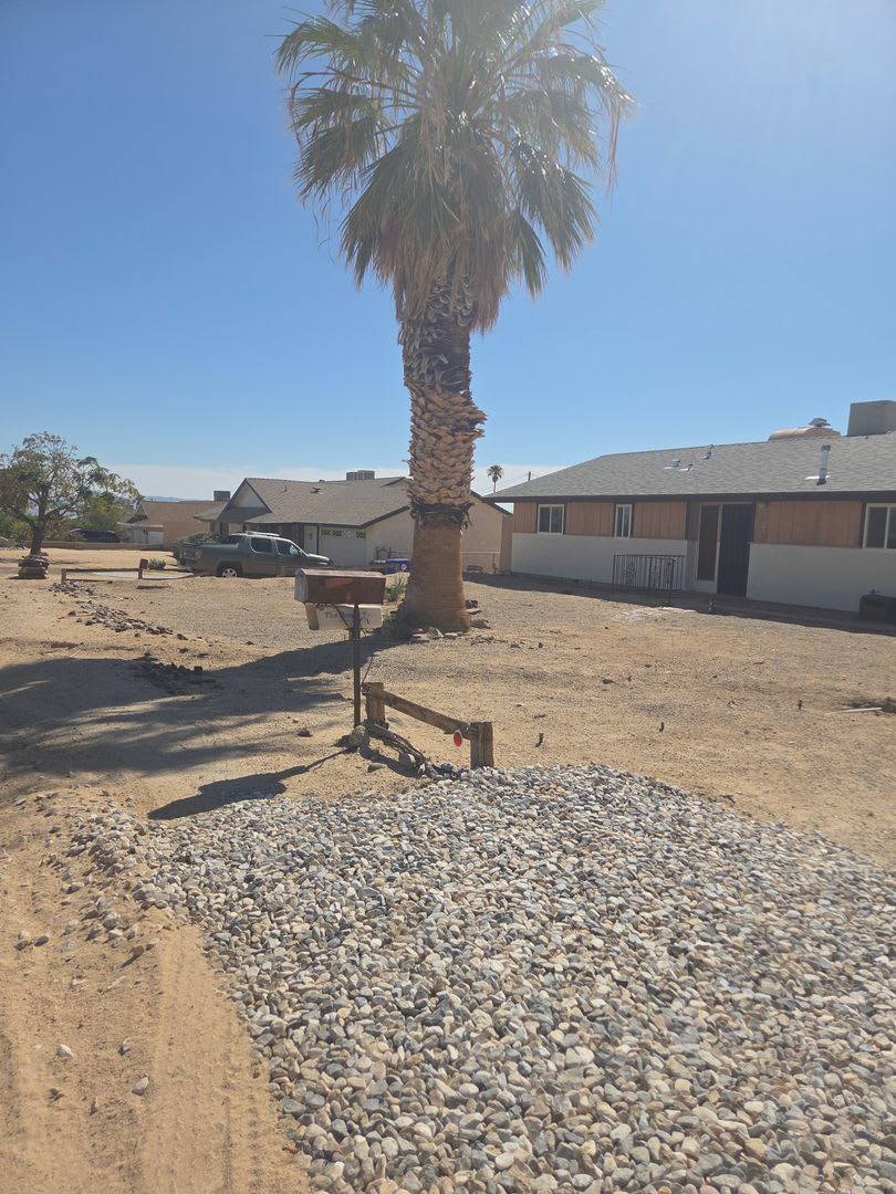3 Bedroom 2 Bathroom Home – photo 2