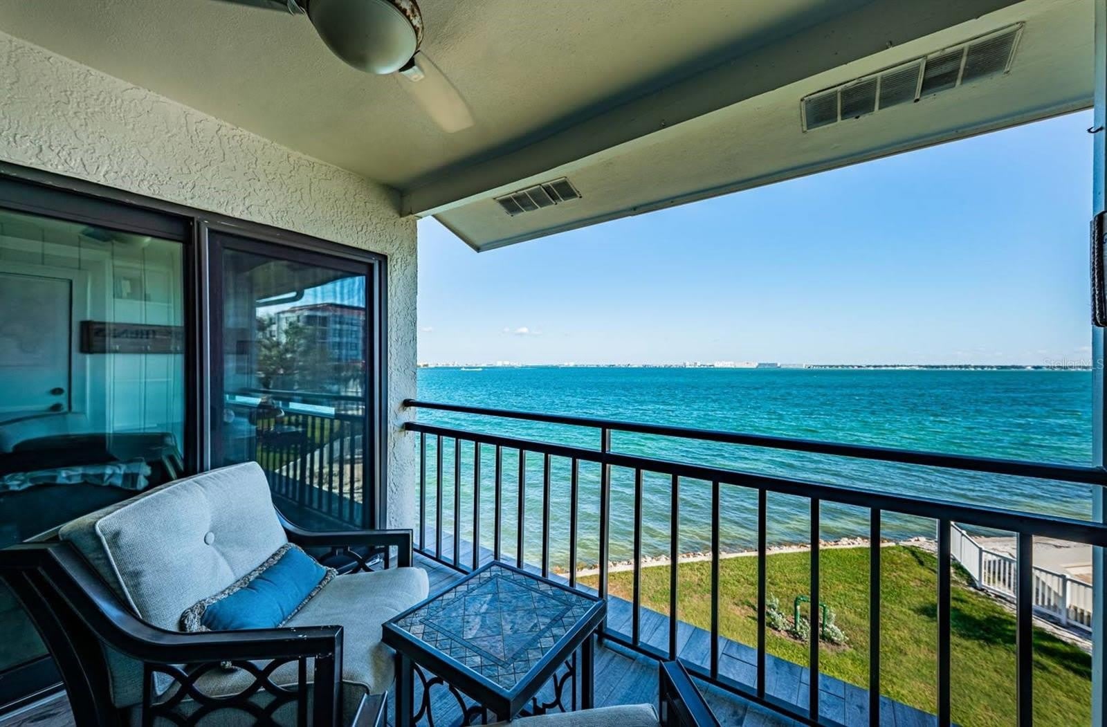 6265 SUN Boulevard – photo 1