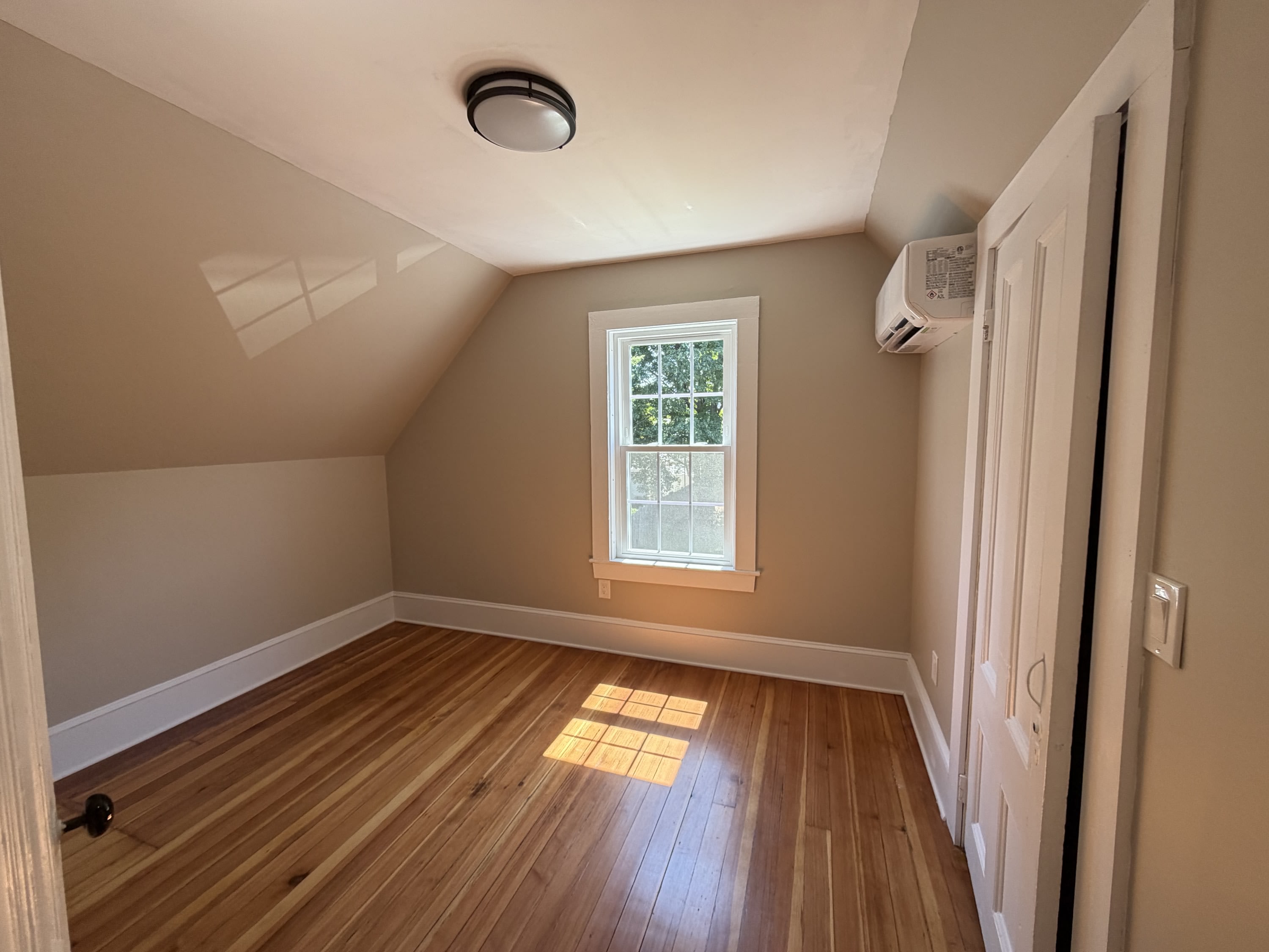 94 Madison Street – photo 3