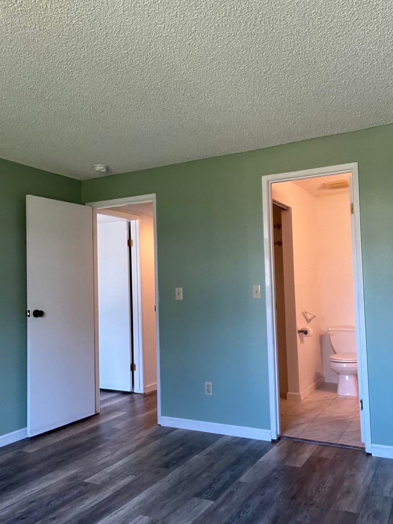 Beautiful 2 Bedroom Home in Lakewood! – photo 3