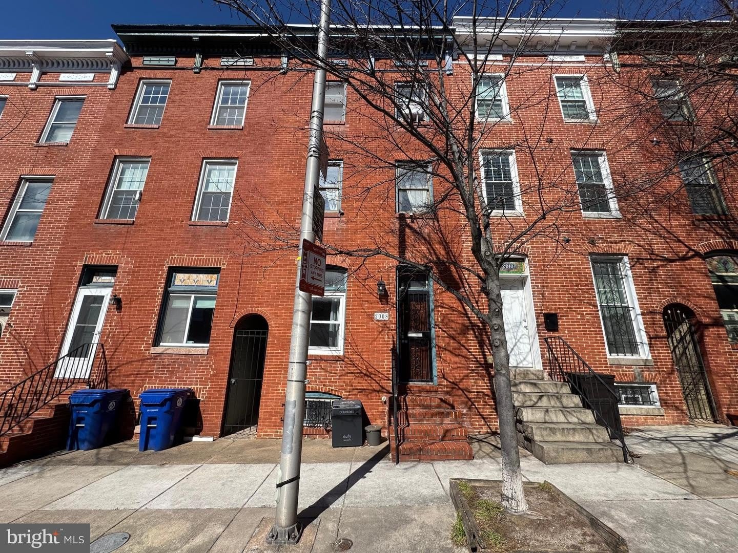 2008 E Lombard St – photo 1