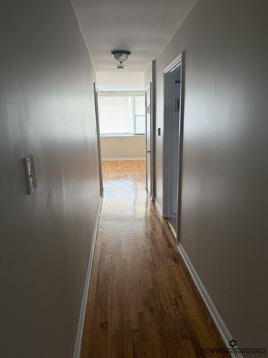 5840 S Calumet – photo 3