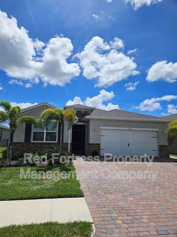 623 Parkshore Lake Ave – photo 1