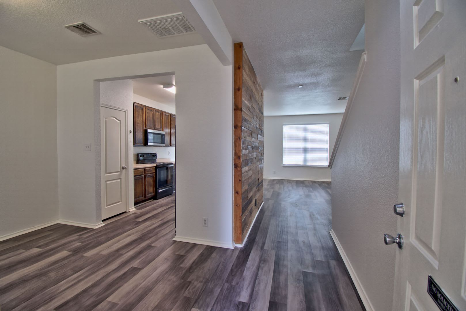 Spacious 3 Bed in Waterleaf of Kyle – photo 4