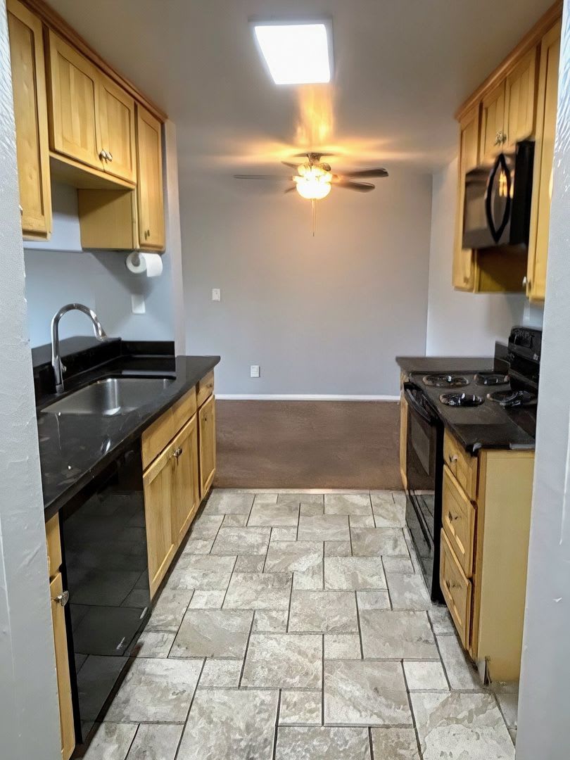 2 Bed 2 Bath Condo In San Pablo Available Now – photo 2