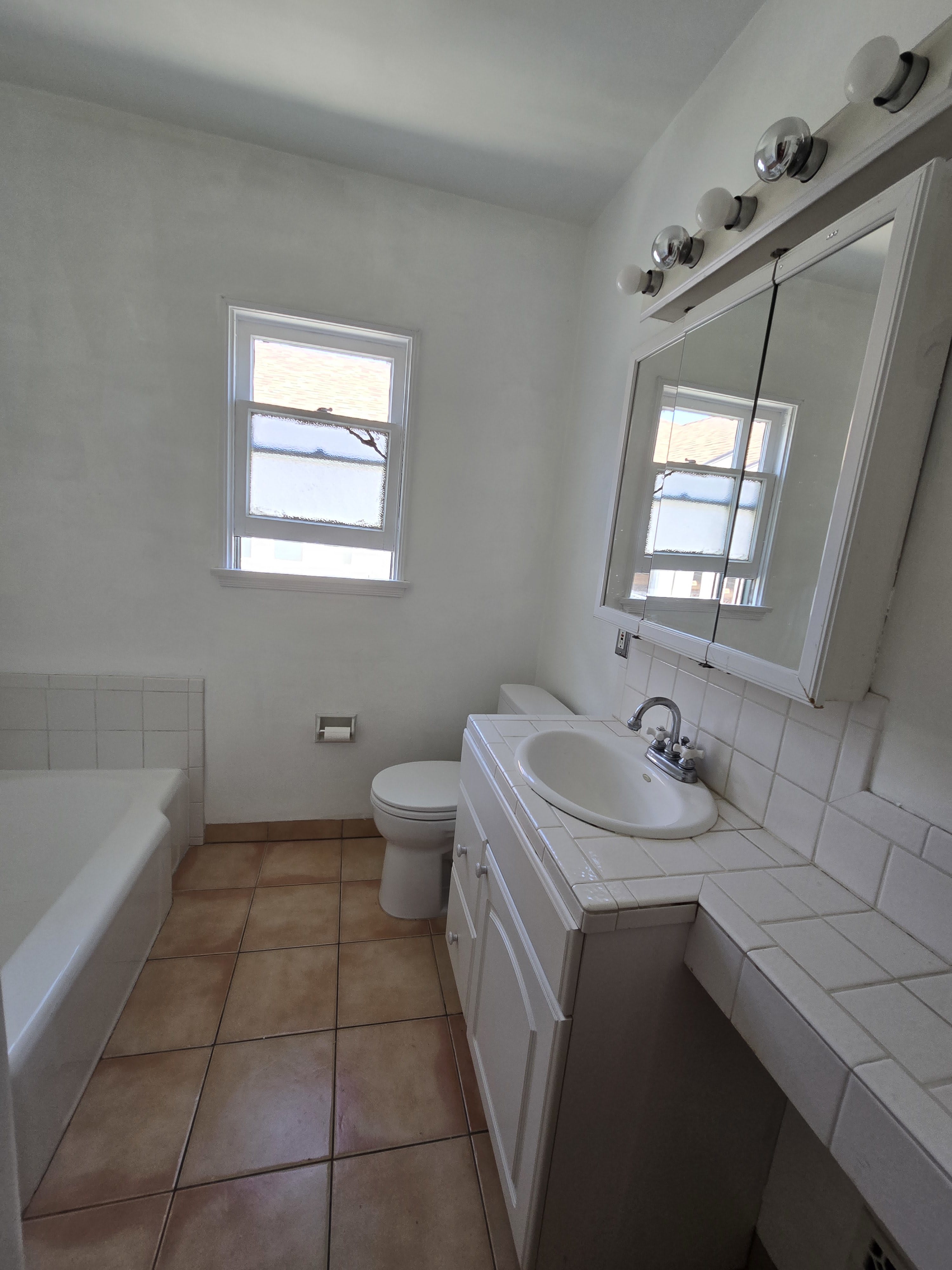 1231 Orange Grove Avenue – photo 1