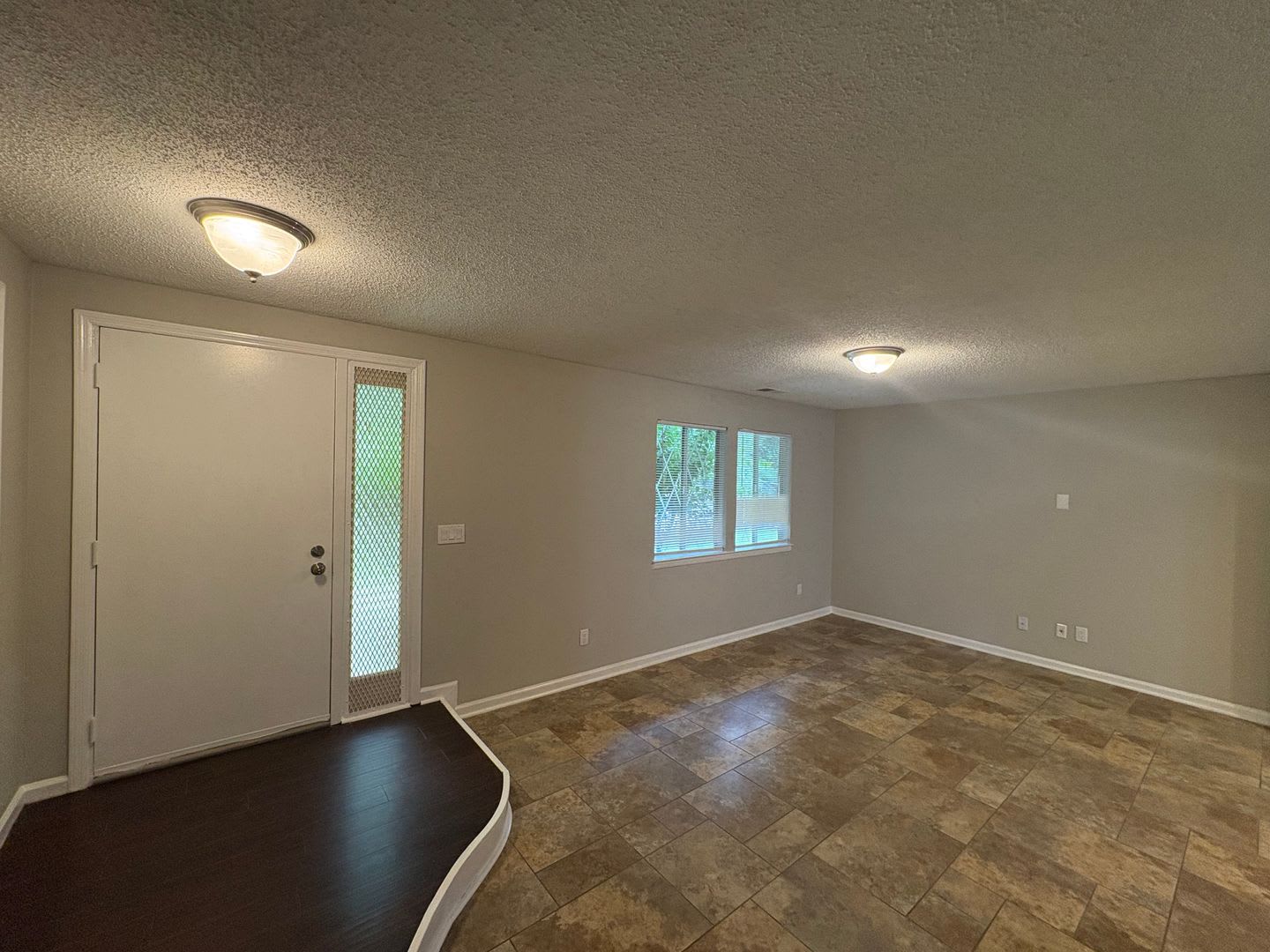 Four Bedroom Townhome Available Now – photo 3