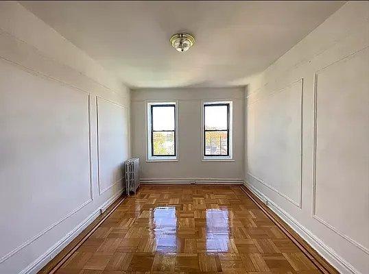 5995 Riverdale Avenue – photo 3