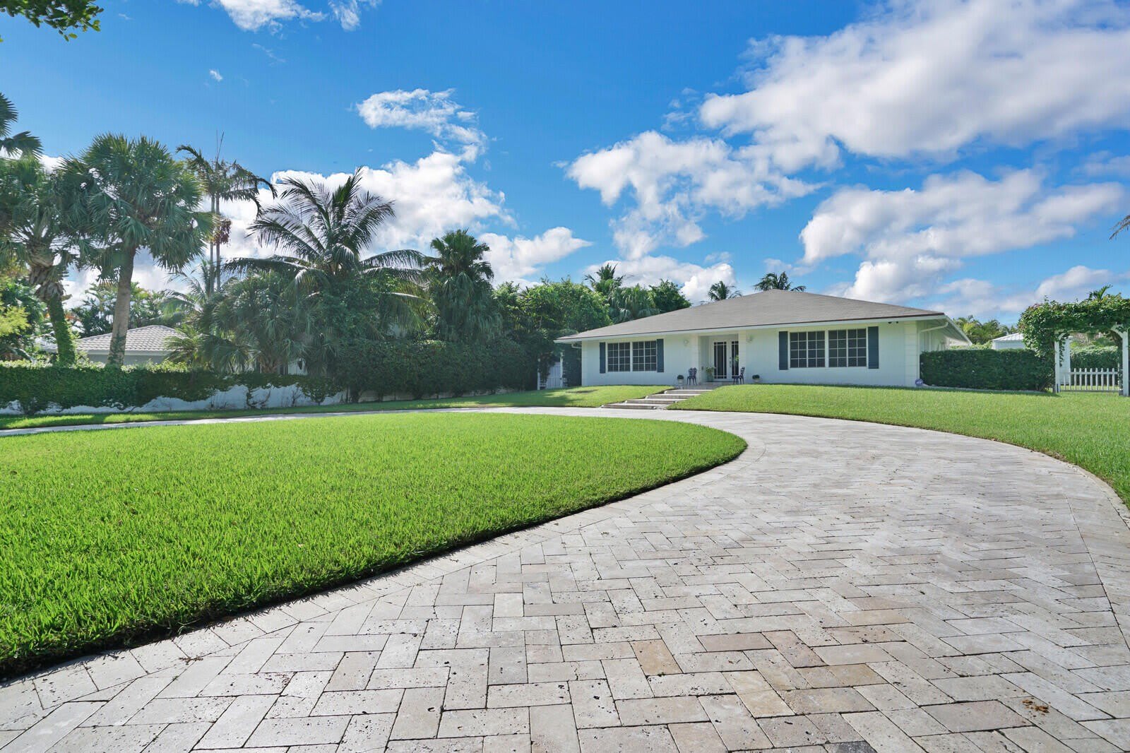 17 E Ocean Avenue – photo 3