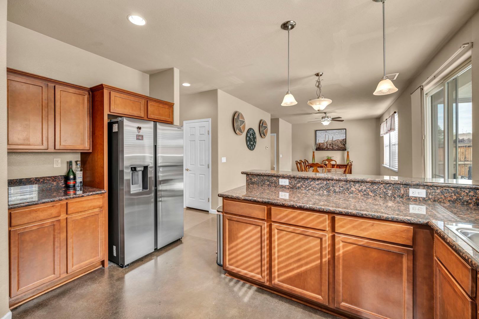 VALUE-PACKED 4 BEDROOM HOME WITH LARGE WALK-IN CLOSETS NEAR UNR – photo 5