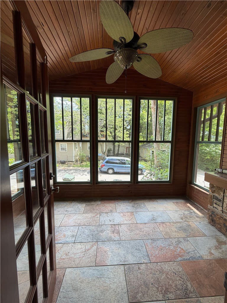 104 W Boles Street – photo 3