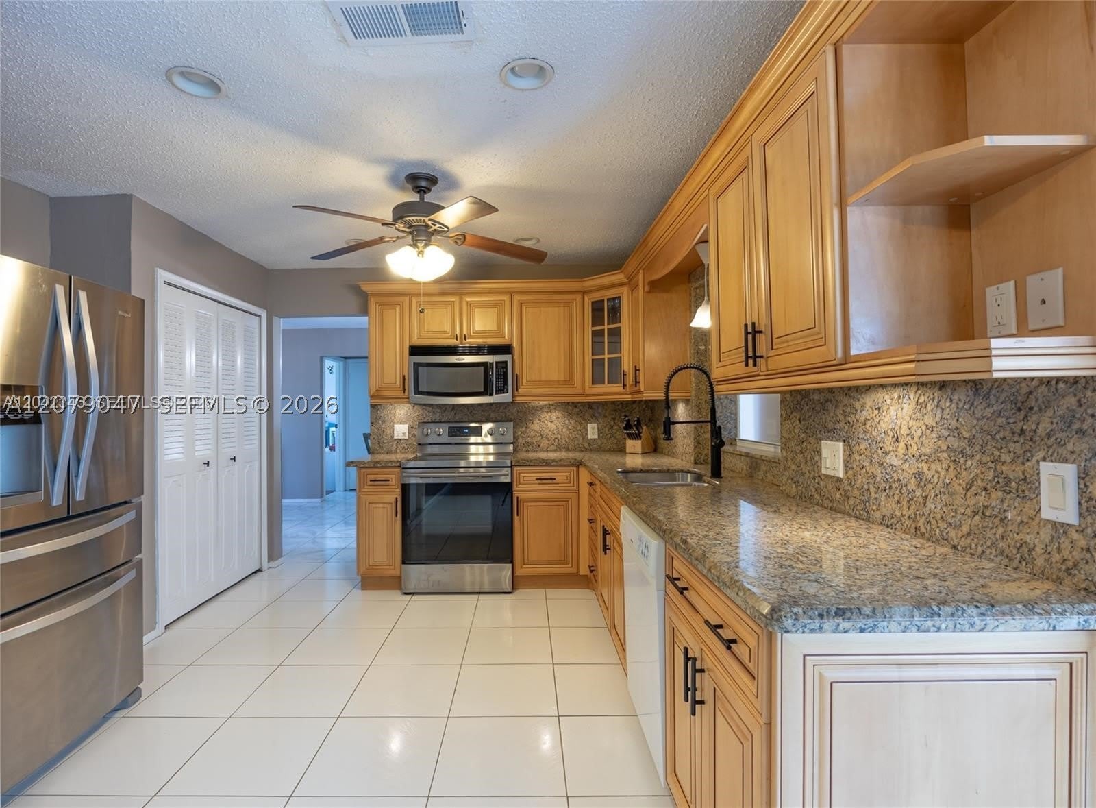 8350 NW 27th Pl – photo 3