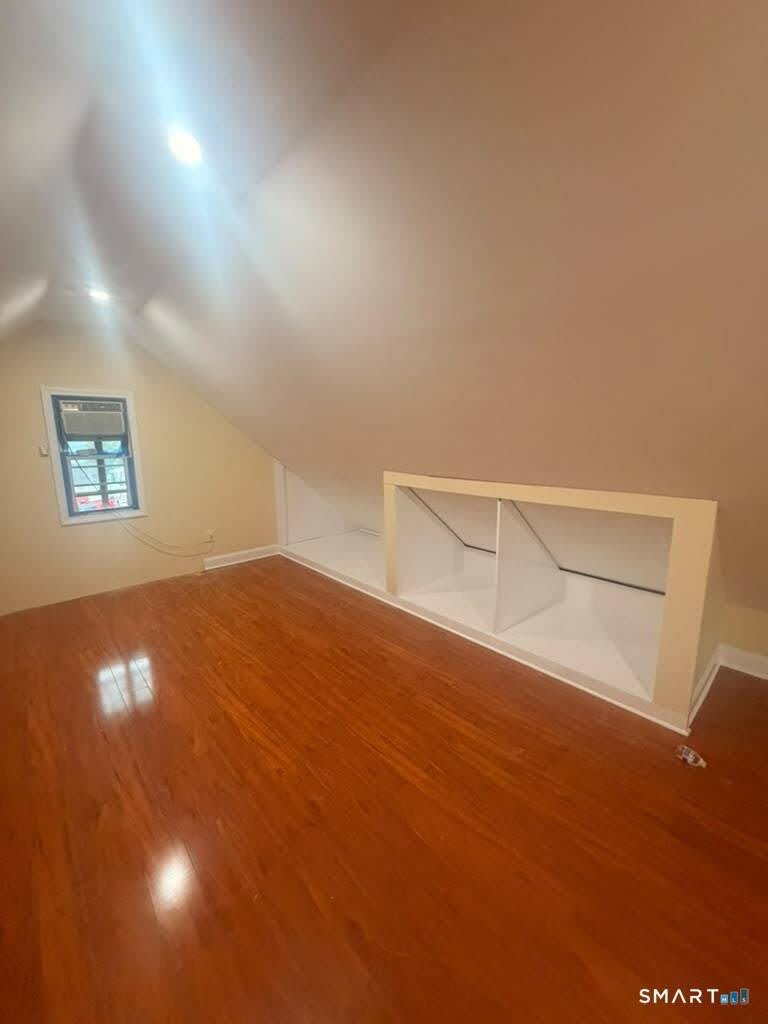 16 Terrace Avenue – photo 4