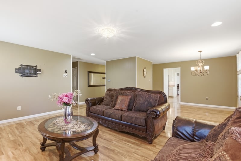 12426 Chalford Lane – photo 4