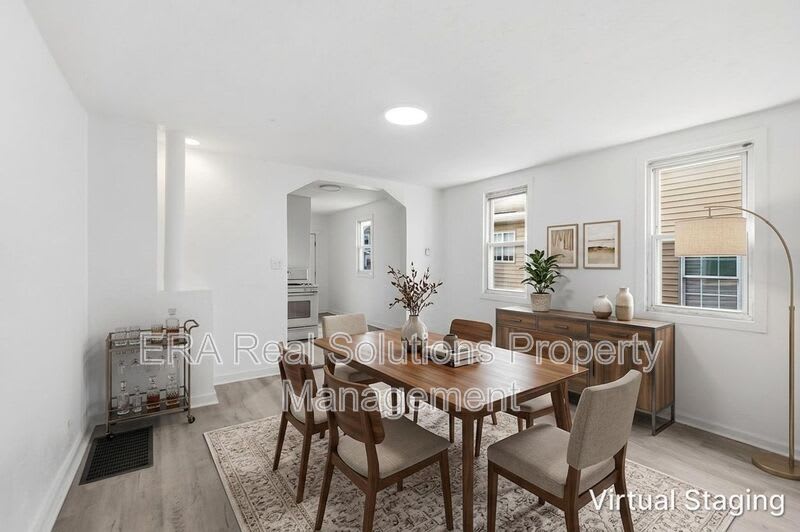 150 S Cypress Ave – photo 5