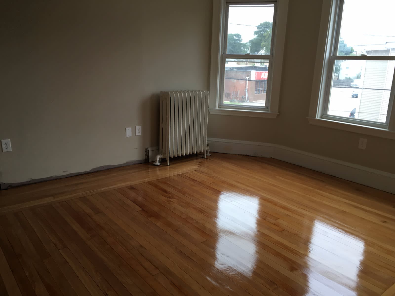 297 Washington St – photo 3