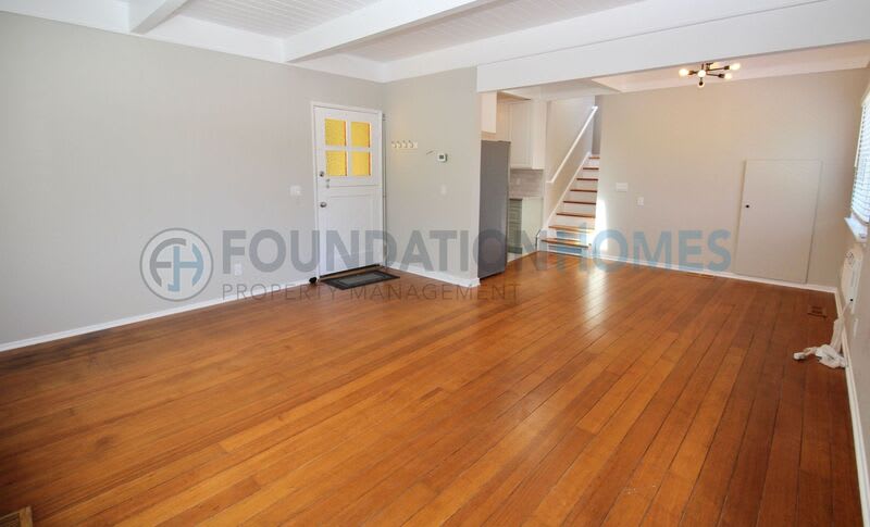 12 Perry Walk – photo 3